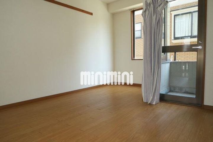 小杉マンションの居間