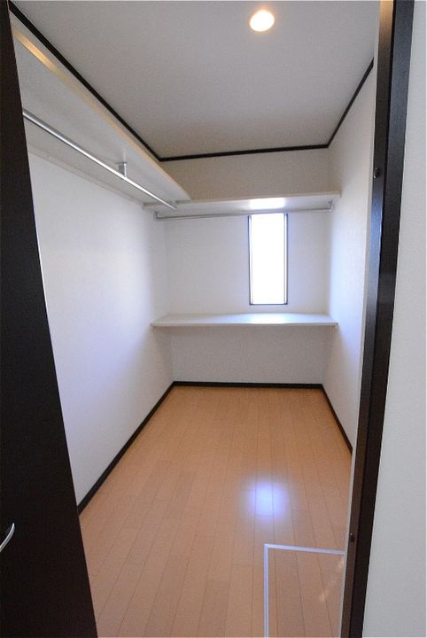 ルネス吉岡35号地の内装