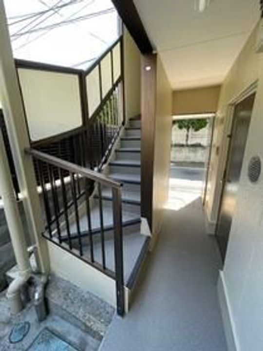 リバーサイド布萬の内装