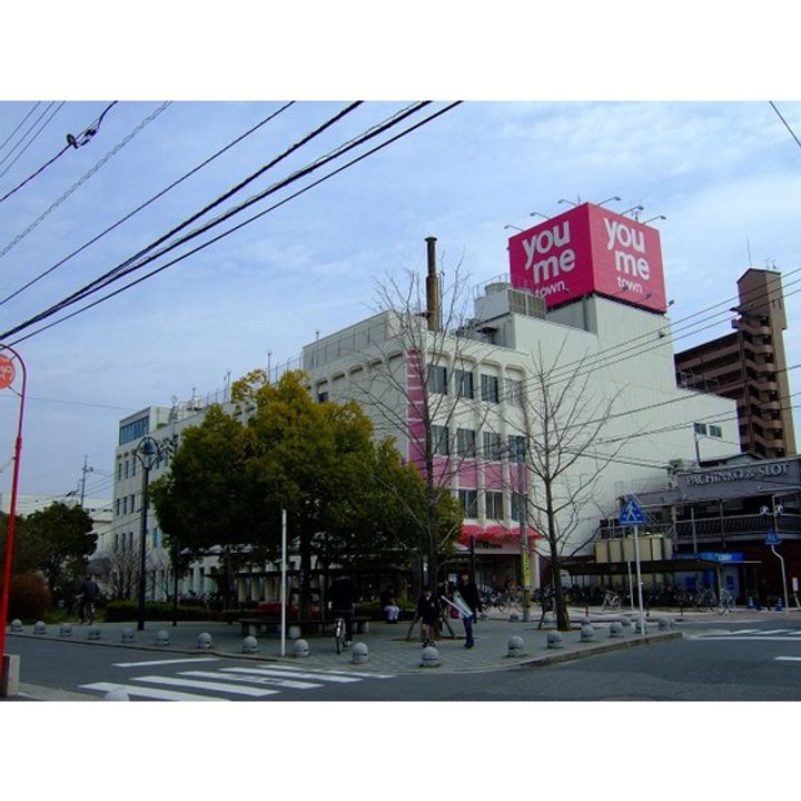 サニーフィールドの周辺