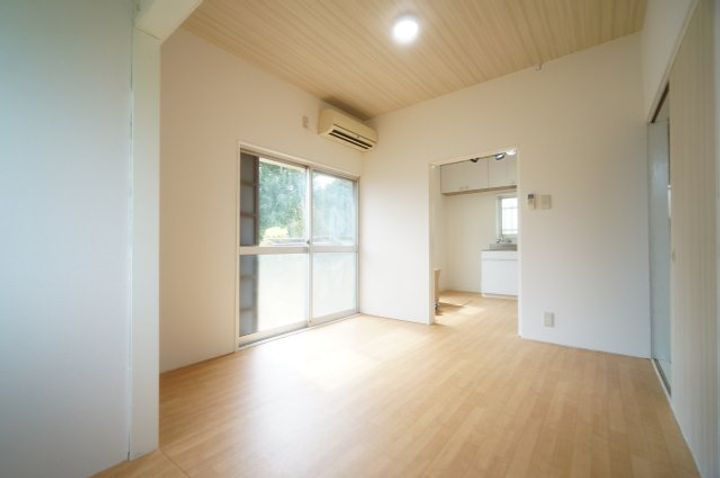 千葉県千葉市緑区土気町(一戸建)の賃貸物件の居間