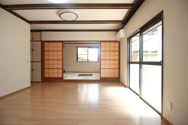 静岡県浜松市中央区高丘北1(一戸建)の賃貸物件の居間