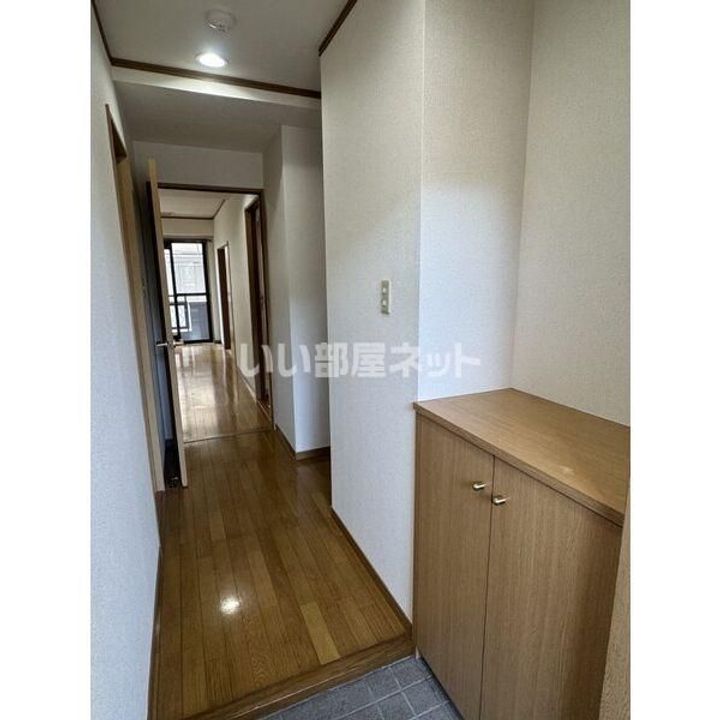 栃木県宇都宮市宿郷3(マンション)の賃貸物件の玄関