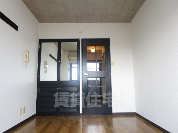 大阪府高槻市土橋町(マンション)の賃貸物件の居間