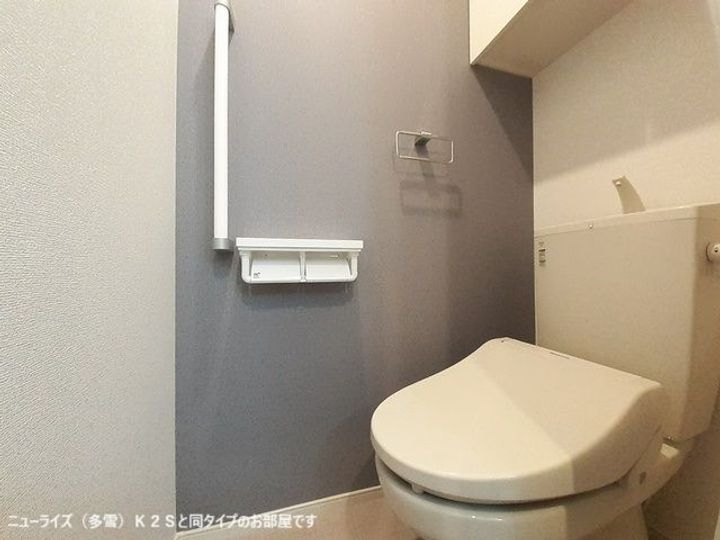 プラウド四屋 IIの内装