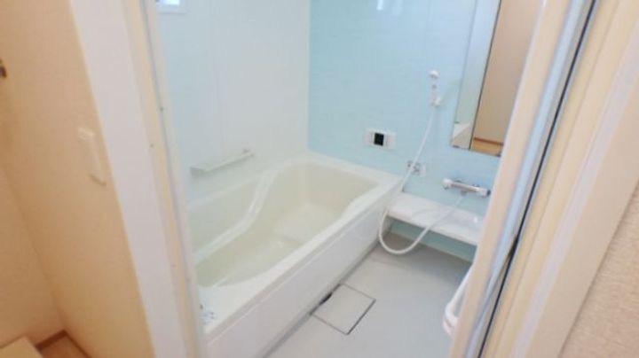 埼玉県草加市新里町(アパート)の賃貸物件の風呂