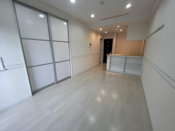 セントフィールド榴ヶ岡アネックスの居間