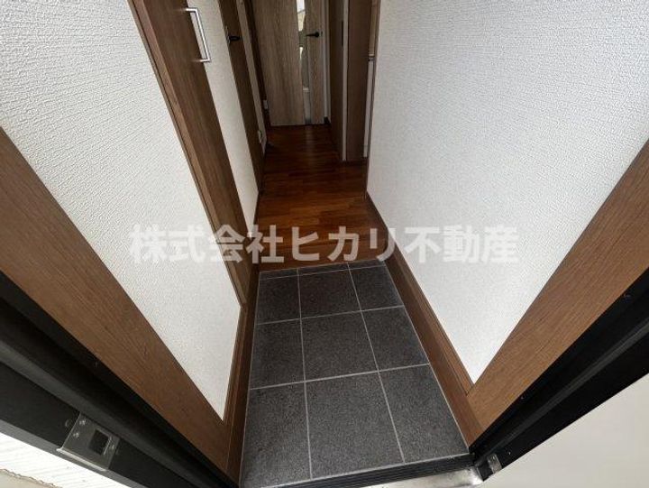 【角部屋】Bijou Noirの玄関