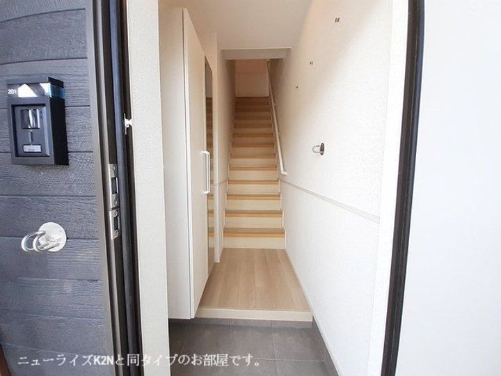 サンリットプレイスの玄関