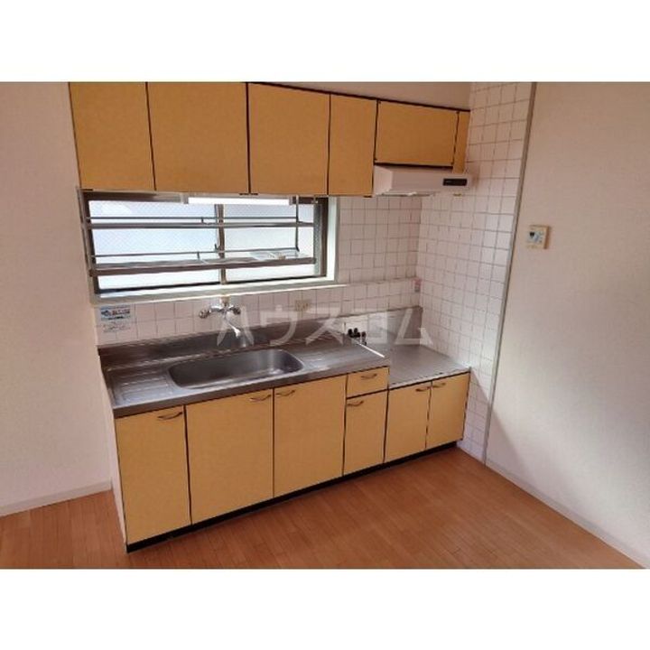 リヴァーサイド植田のキッチン