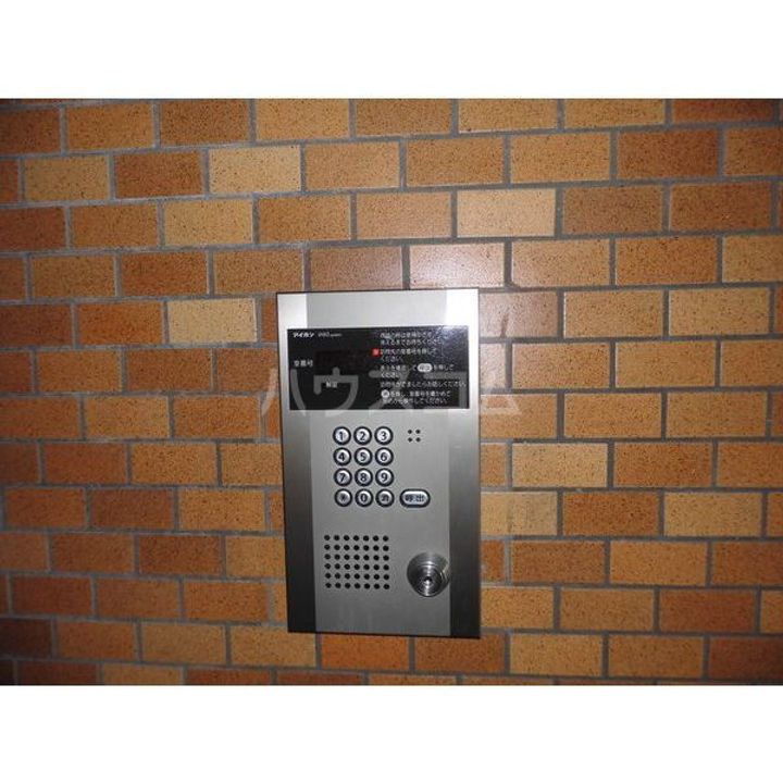 リヴァーサイド植田の内装