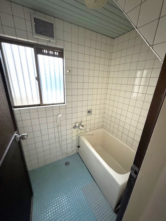 神奈川県横浜市中区本牧町1(一戸建)の賃貸物件の風呂