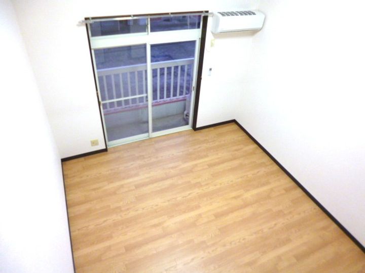 ハツニハイツ 102号室のその他画像