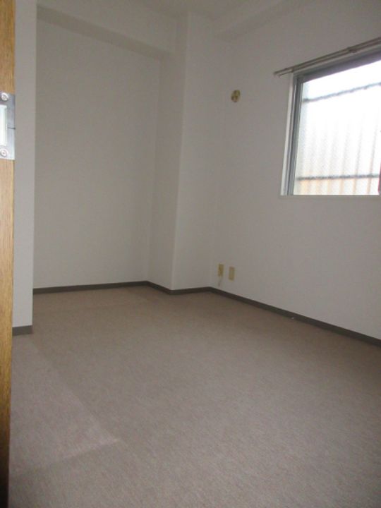 プレセランス・山の街の内装