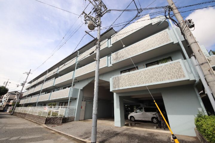 兵庫県尼崎市大庄西町1(マンション)の賃貸物件の外観