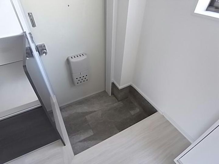 岐阜県岐阜市則武中3(アパート)の賃貸物件の玄関