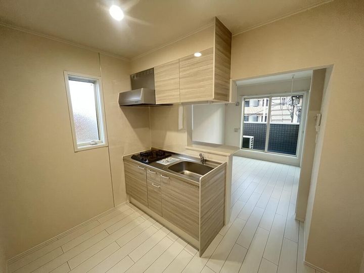 イーストベースのキッチン