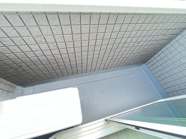 イーストベースの内装