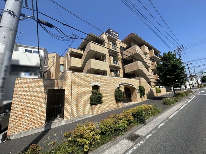 ライオンズマンション鶴ヶ峰第2の外観