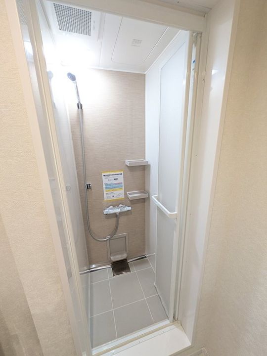 神奈川県横浜市鶴見区仲通2(アパート)の賃貸物件の風呂