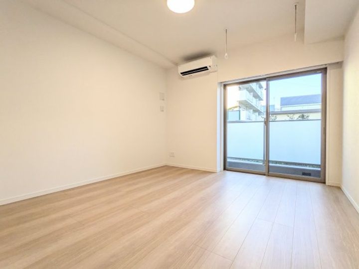 ジェイアール稲毛駅前レジデンスの居間