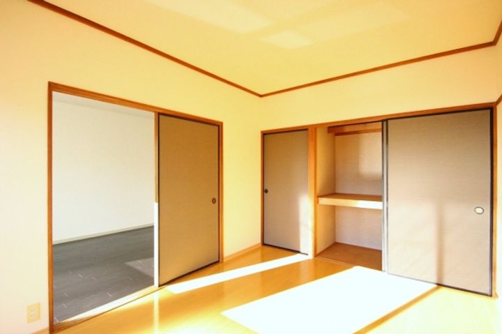 ハウゼ・レッツ・ビギン A棟の内装