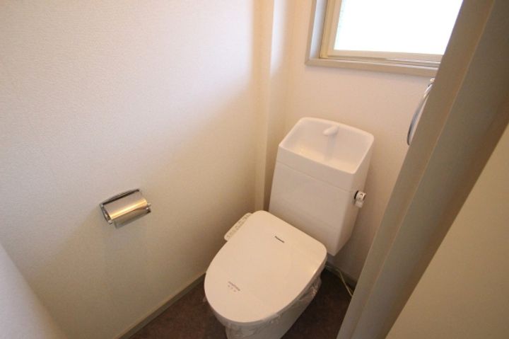 ハウゼ・レッツ・ビギン A棟の内装