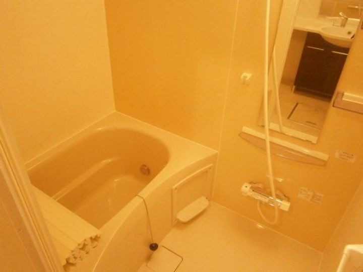 ル・パルテールの風呂