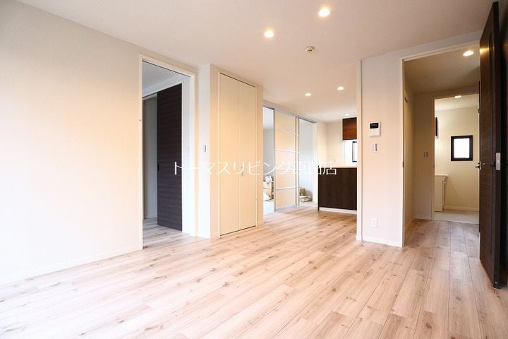 アルブル510の居間