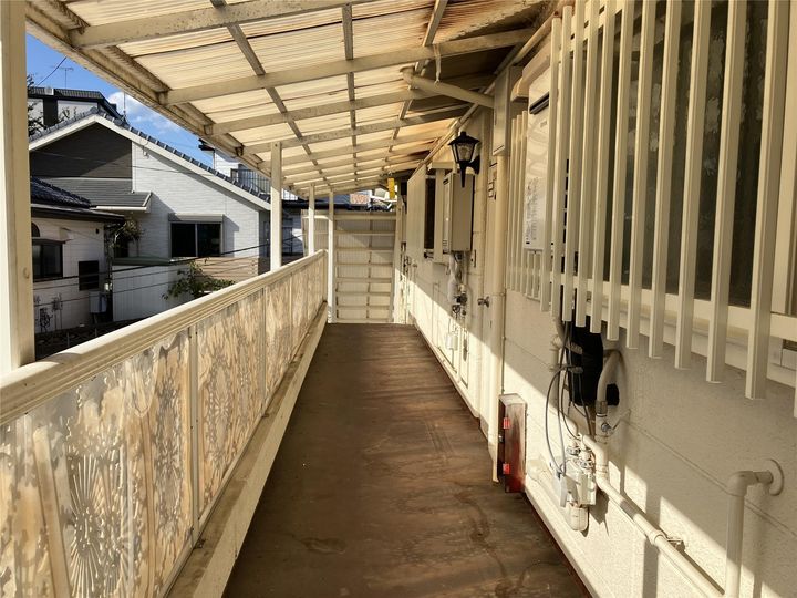 キャッスル塩田の玄関