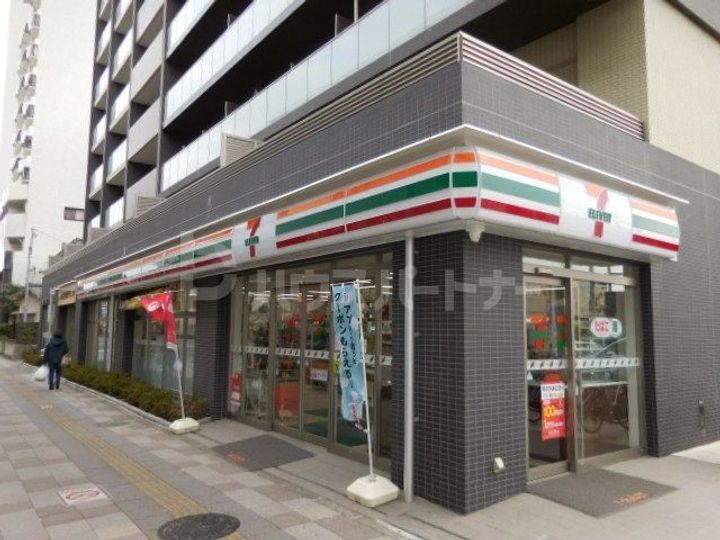 THE SENSEの周辺