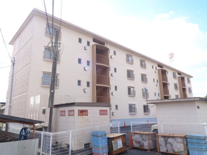 第2辻ハイツの外観