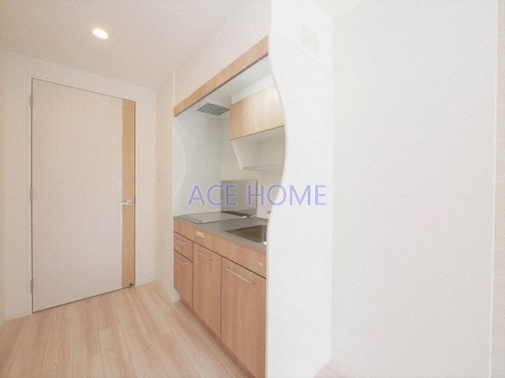 セレニテ日本橋プリエのキッチン