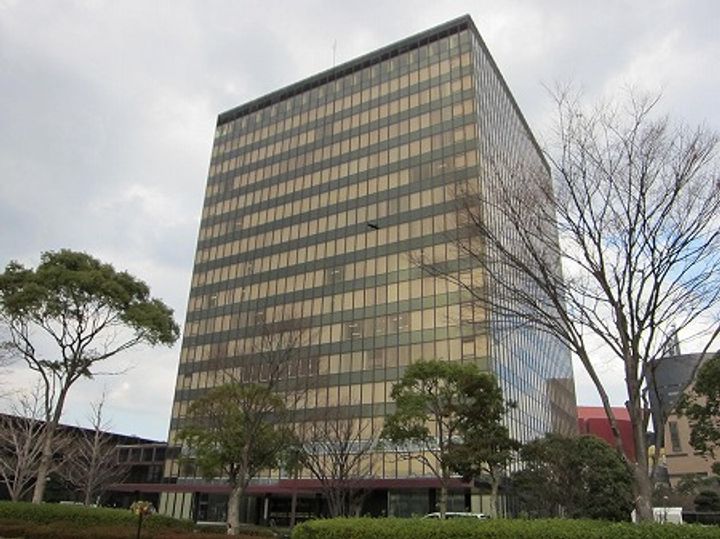 ロイヤルノースナインの周辺