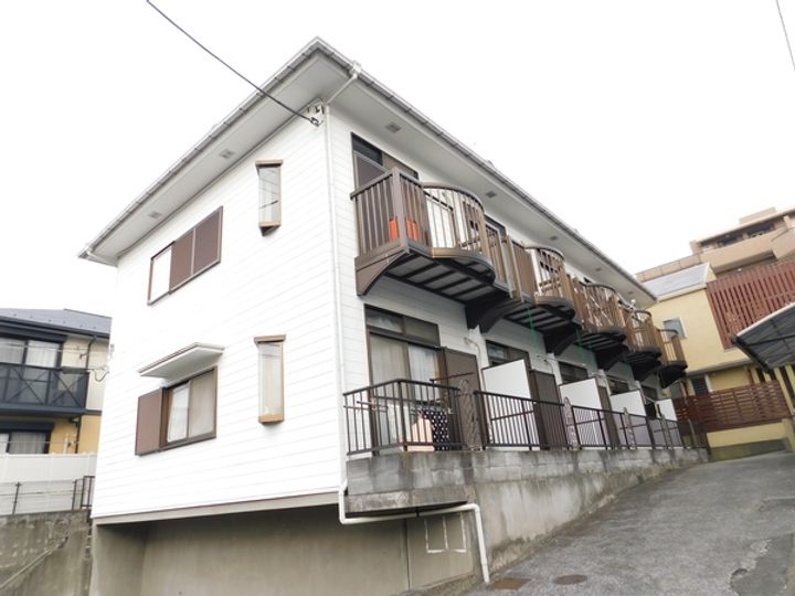 コスモス藤が丘の外観