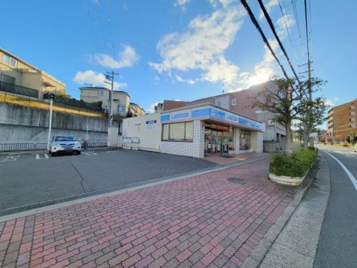 ガーデンハイツ高川の周辺