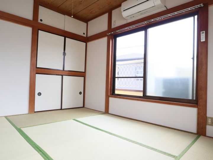 ホークス和香の居間