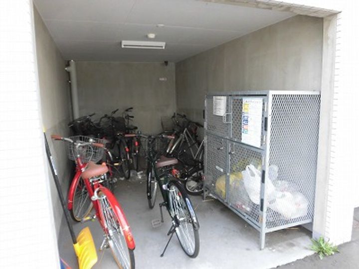 リベルティ平岸の地図
