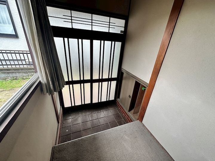 岡山県岡山市東区西大寺上3(一戸建)の賃貸物件の玄関