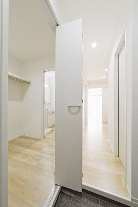 アルチザンの玄関