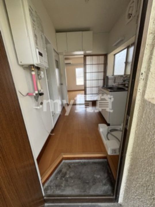 宏洋ハウスの玄関