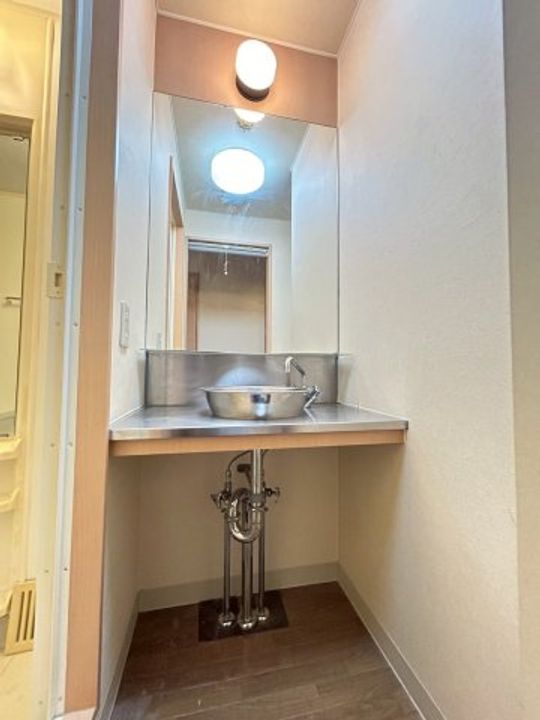 HAMADERA  PUNTOの内装