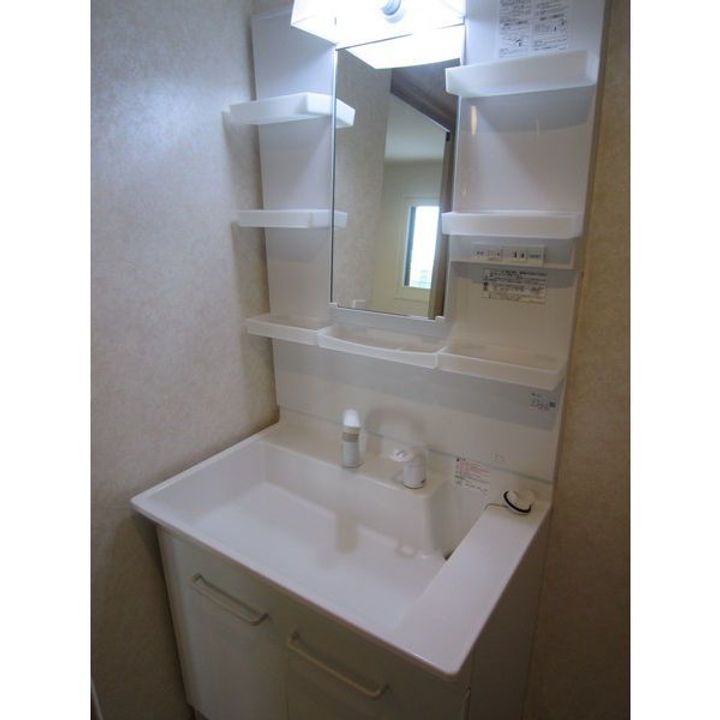 ザ・レインボーコートN27の内装