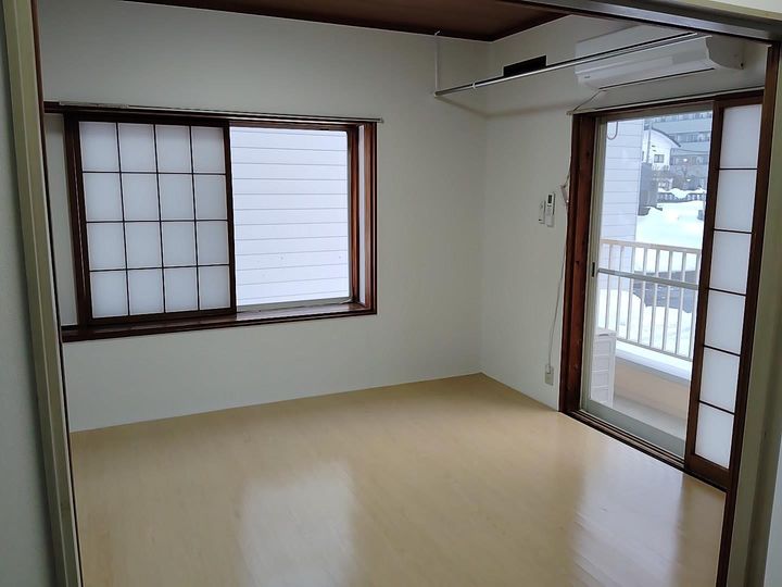 駅前コンフォルトの居間