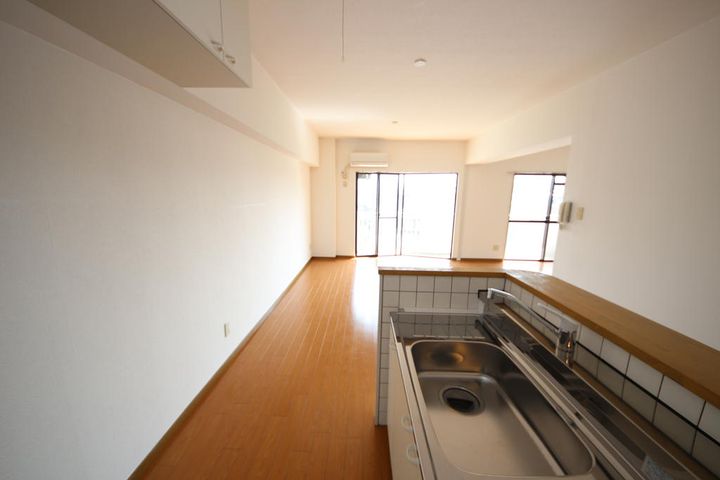 レイブリック若園のキッチン