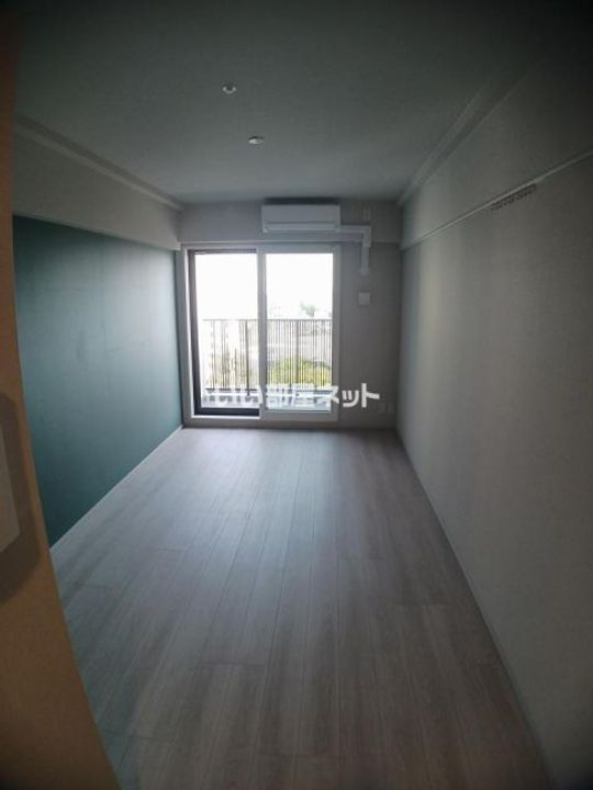 THE MUSIC COURTの居間