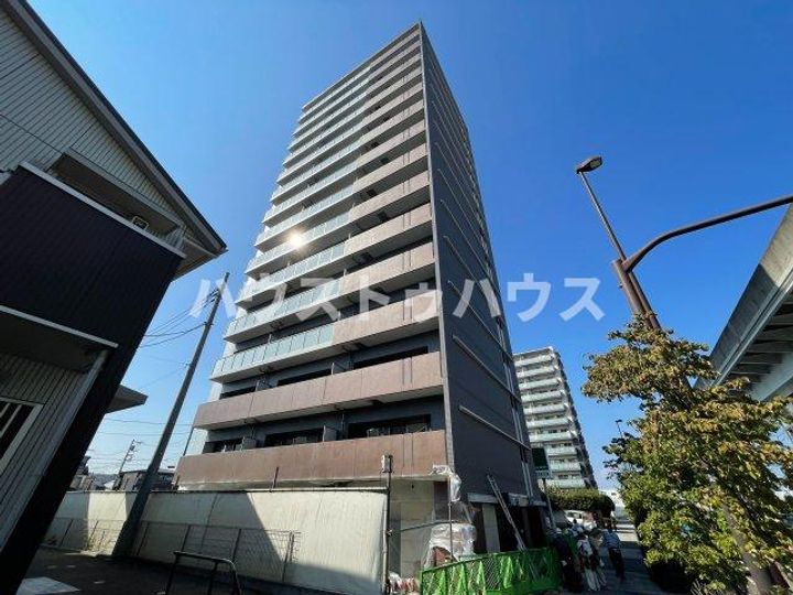 アーバンパーク谷在家の外観