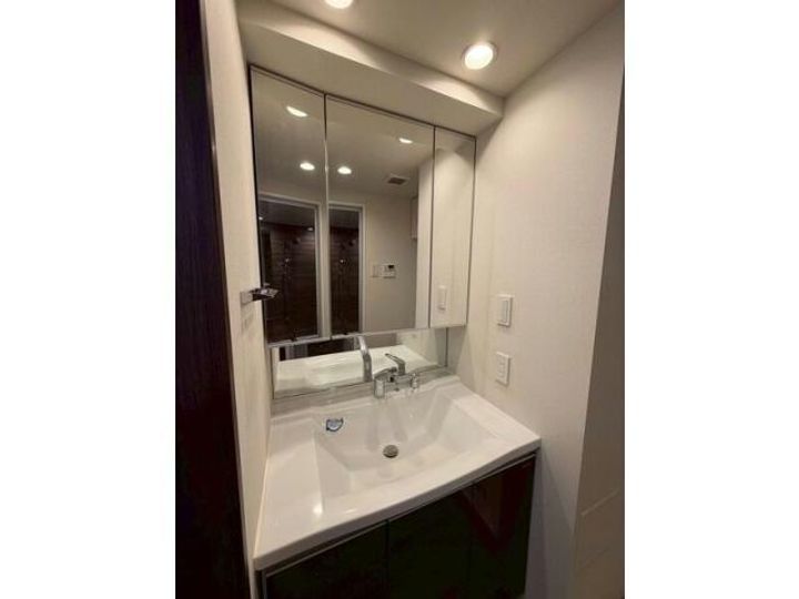 オープンレジデンシア名古屋栄の内装