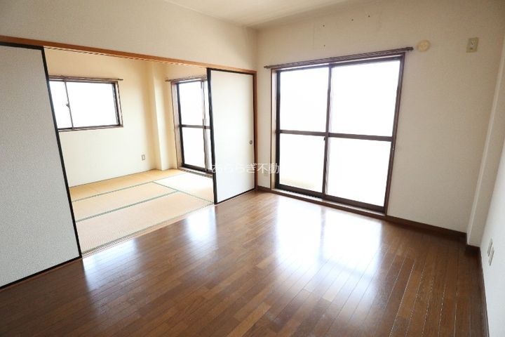 静岡県浜松市中央区楊子町(マンション)の賃貸物件のキッチン