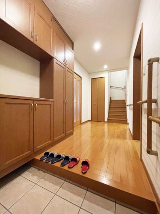 徳島県徳島市八万町橋本(一戸建)の賃貸物件の玄関